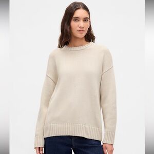 GAP Boyfriend Sweater Size Large